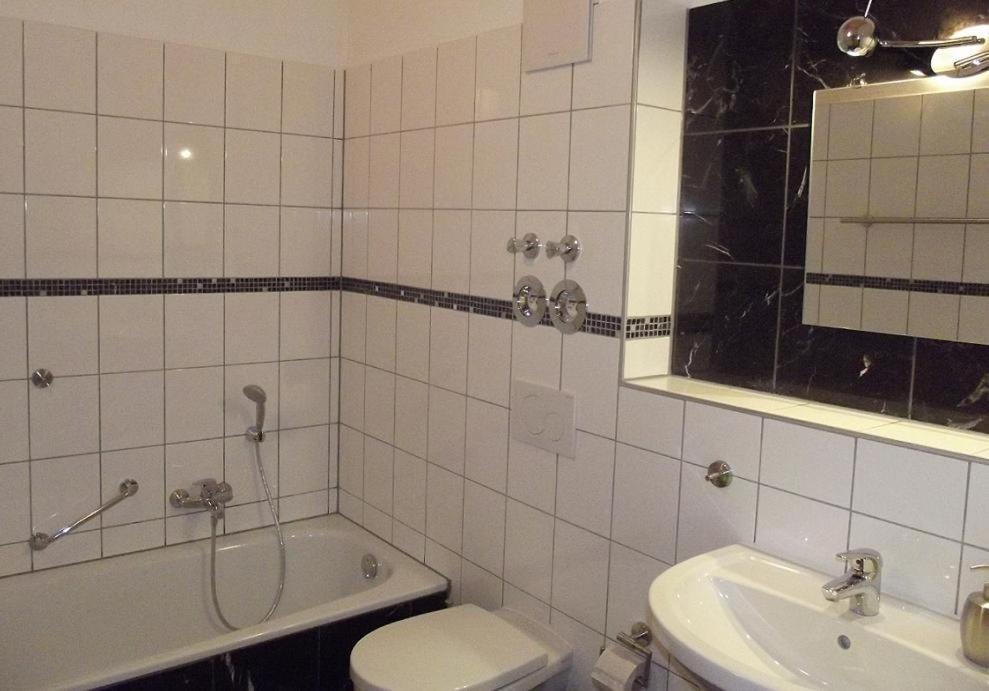 Gaestehaus Hubertus Bad Aibling Buitenkant foto